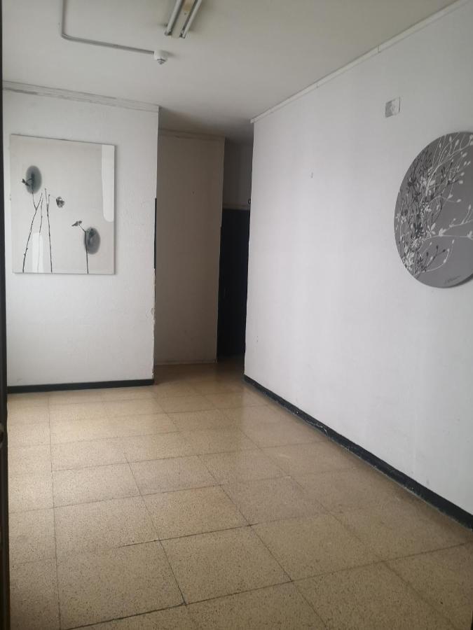 Apartamento Rosa Puerta Del Sol Apartment Madrid Exterior photo
